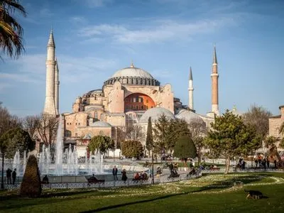 В ЮНЕСКО закликали уряд Туреччини не змінювати статус собору Святої Софії