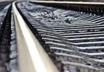 Залізничники завершують відновлювати колії, які пошкодило повенями на Прикарпатті