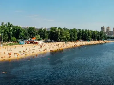 В КГГА не рекомендуют купаться на всех столичных пляжах