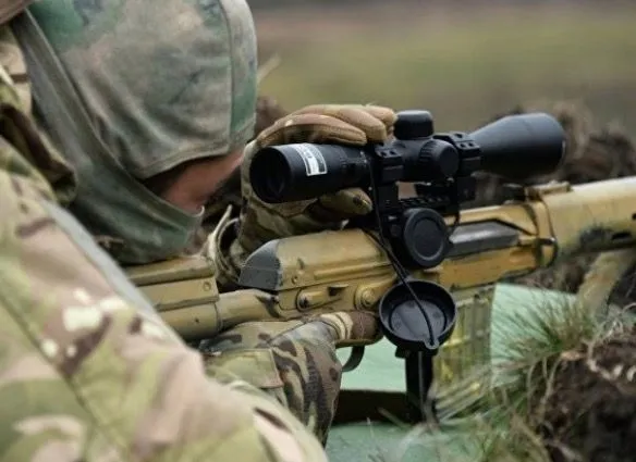 На Донбассе боевики стали чаще использовать снайперов и ДРГ - разведка