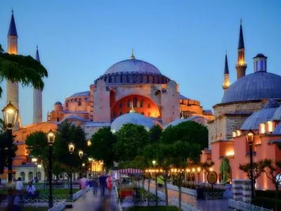 ЄС шкодує про рішення Туреччини перетворити собор Святої Софії в мечеть