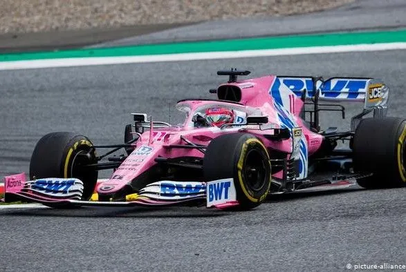 Renault подала протест против команды-соперника по "Формуле-1"