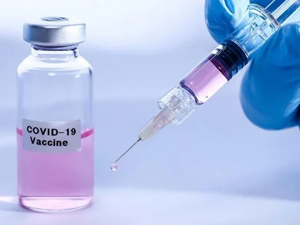 У Росії заявили про завершення клінічних досліджень вакцини від коронавируса