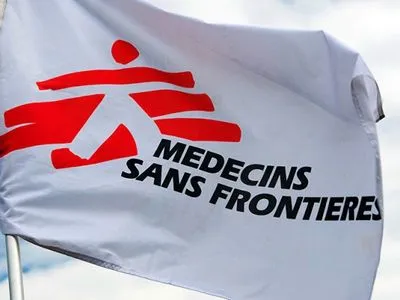 Організацію “Лікарі без кордонів” звинуватили в расизмі