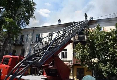 Пожар в историческом здании в центре Одессы потушили