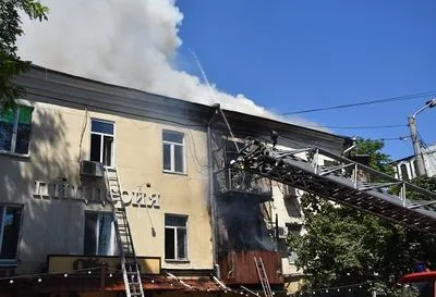 В центрі Одеси загорілася будівля 19 сторіччя