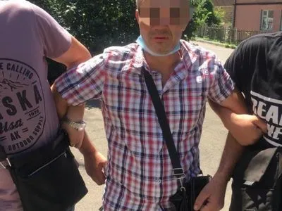 На Київщині чоловік "замінував" відділ поліції та ринок
