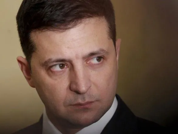 Зеленський про вбивство медика на Донбасі: війна триває