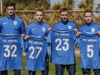 Восемь футболистов покинули состав одного из лидеров Первой лиги Украины
