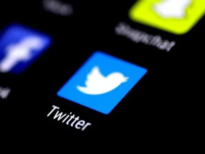 Хакерська атака на Twitter: соцмережа заблокувала усі акаунти, паролі яких спробували замінити в останній місяць