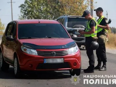 За півроку на блокпостах Донеччини затримали 152 особи, які перебували в розшуку