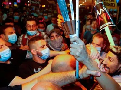 Пандемія: після посилення карантину в Ізраїлі відбулися антиурядові заворушення