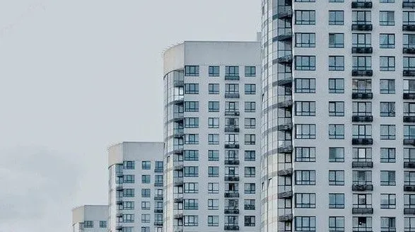 После "перекройки" районов Украины эксперты предполагают рост цен на недвижимость на "вторичке"