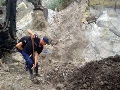 Из-за обвала песка в Днепропетровской области погибли мужчина и ребенок