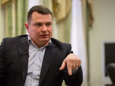 Задержание экс-главы Укравтодора: в НАБУ сообщили детали дела