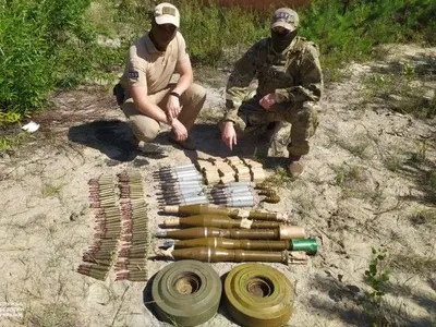 В Луганской области обнаружили схрон боевиков с противотанковыми минами