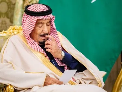 Короля Саудівської Аравії госпіталізували