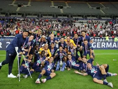 Гол Неймара и травма Мбаппе: "ПСЖ" выиграл 13-й Кубок Франции