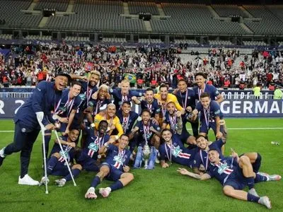 Гол Неймара и травма Мбаппе: "ПСЖ" выиграл 13-й Кубок Франции
