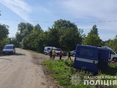 У Львівській області автобус вилетів у кювет, травмовані семеро пасажирів