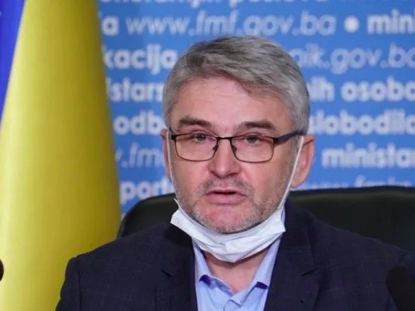 Через коронавірусну інфекцію помер боснійський міністр