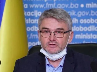 Из-за коронавирусной инфекции умер боснийский министр