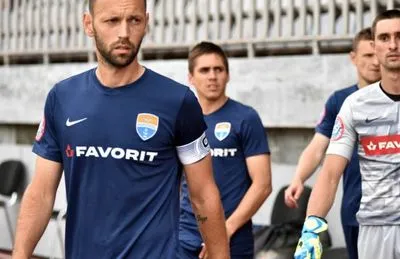 Трое футболистов покинули состав "Мариуполя"