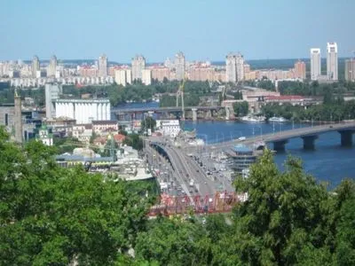 В Киеве за сутки обнаружили 101 случай коронавируса, в общем - уже более 8300