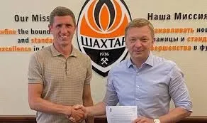 futbolist-zbirnoyi-ukrayini-uklav-noviy-kontrakt-iz-shakhtarem