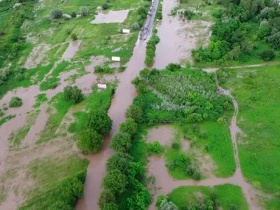 На Закарпатье прогнозируют резкий подъем уровня воды в реках
