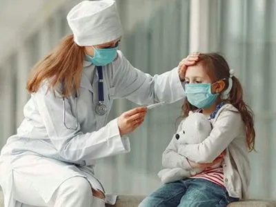 За сутки в Украине COVID-19 заболело 69 детей и 67 медицинских работников