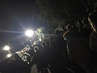 Из-за ограничений пересечения КПВВ с Крымом на админграницах собрались сотни людей - Чубаров