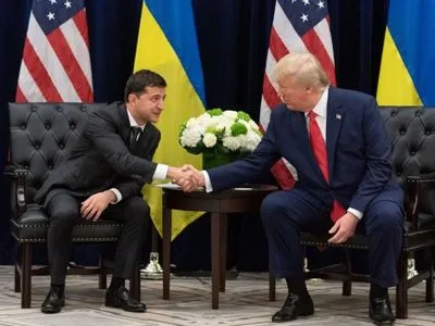 Зеленский отвергнул заявление про вмешательство Украины в выборы США