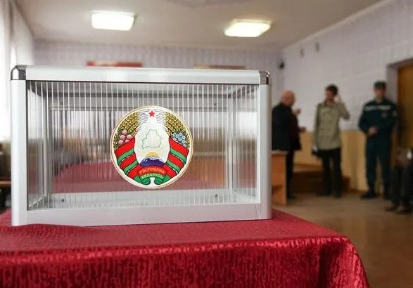 Вибори у Білорусі: за чотири дні достроково проголосувала третина виборців