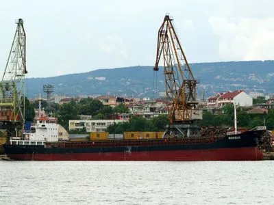 Взрыв в Ливане: судно, груз которого взорвался - затонуло в 2018 году в порту Бейрута