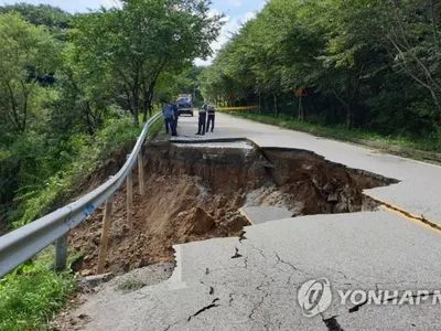 У Південній Кореї через сильні дощі загинула 31 людина