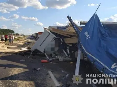 В Одесской области столкнулись два грузовика, есть погибшие