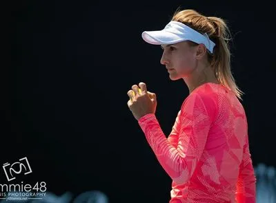 Теннисистка Цуренко из-за травмы прекратила выступления на турнире в Праге