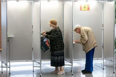 Усі чотири суперники Лукашенка оскаржили результати виборів