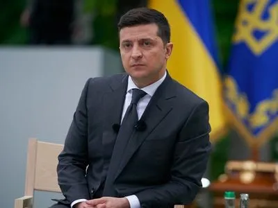 Зеленский предлагает ВР изменить порядок допуска следователей и прокуроров в районе обеспечения нацбезопасности на Донбассе