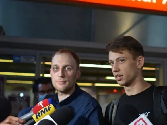 Викрали та замкнули в підвалі: польські студенти розповіли про катування у Мінську