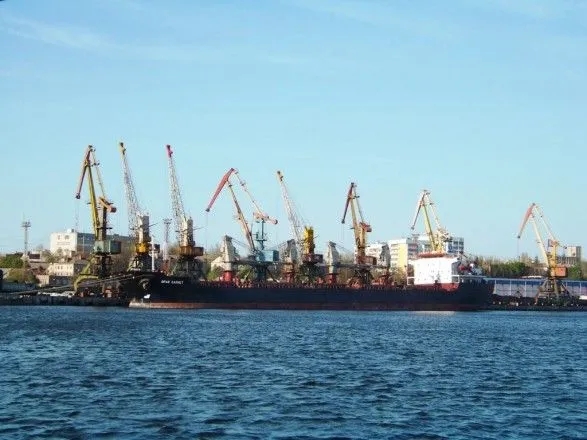 Власти Сомали сохранили сотни рабочих мест путем концессии морских портов