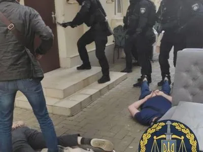 В Харькове криминального авторитета подозревают в эксплуатации людей ради прибыли