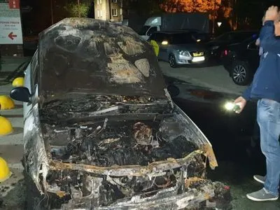 Поджог машины программы расследований в Броварах: полиция начала производство