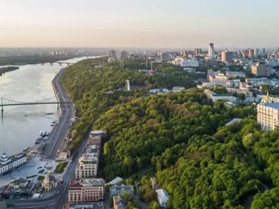 В Киеве за сутки коронавирусную болезнь обнаружили у 88 человек, в общем - уже более 10,7 тыс. случаев