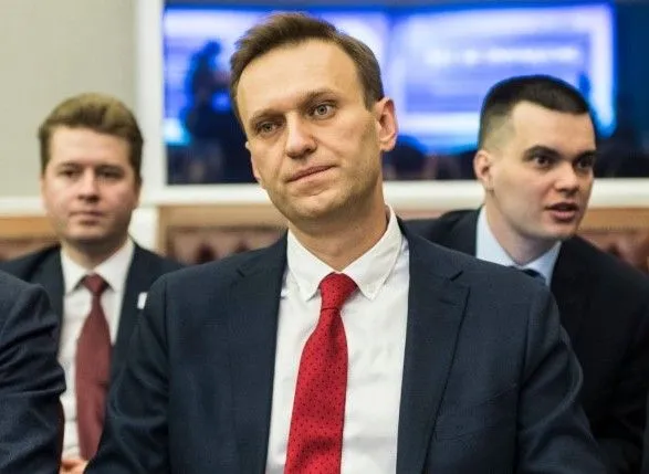 Отруєння Навального: вночі за опозиціонером вилетить літак з Німеччини