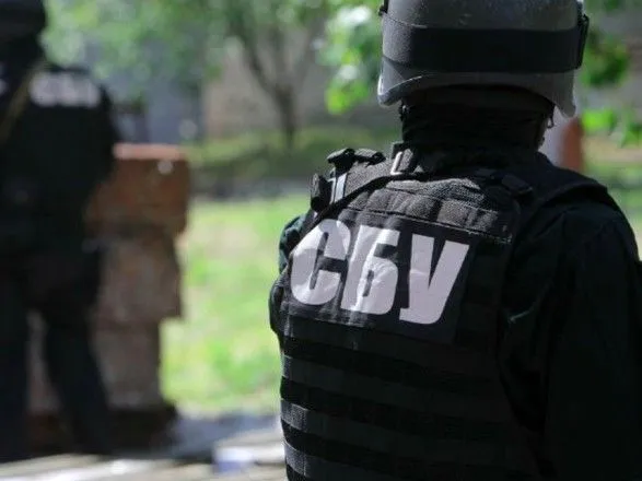 СБУ и Нацполиция проводят обыски на объектах Укрзализныци