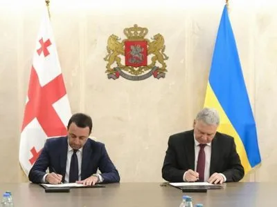 Украина и Грузия подписали программу сотрудничества между министерствами обороны