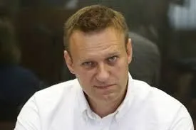 Навального дозволили транспортувати в німецьку клініку