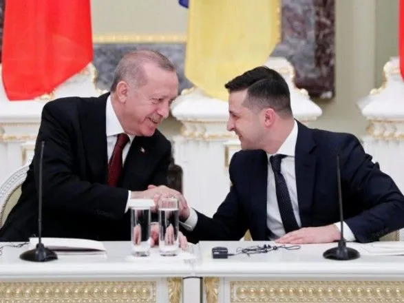 Ердоган телефоном запросив Зеленського до Туреччини та привітав з Днем Незалежності